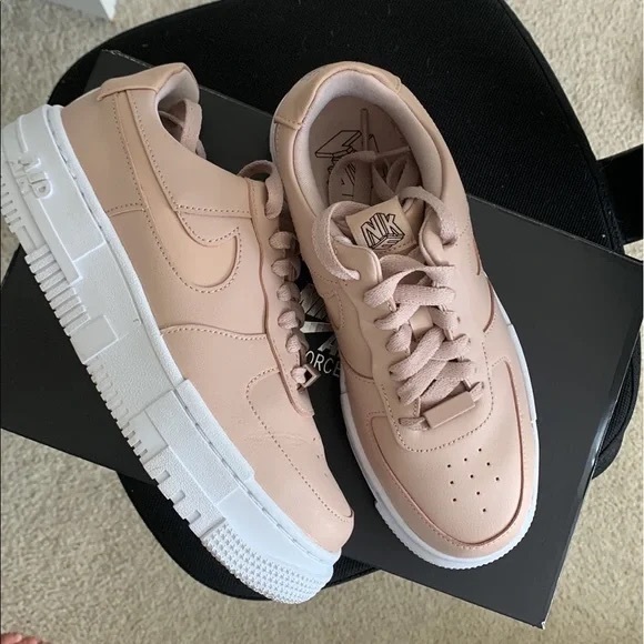 Nike Air Force 1 AF1 Pixel Particle Beige CK6649-200 Women's 9 - Picture 3 of 4